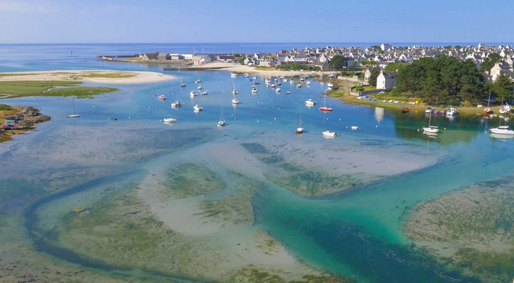 plage et port lesconil