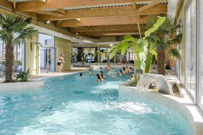 piscine intérieure